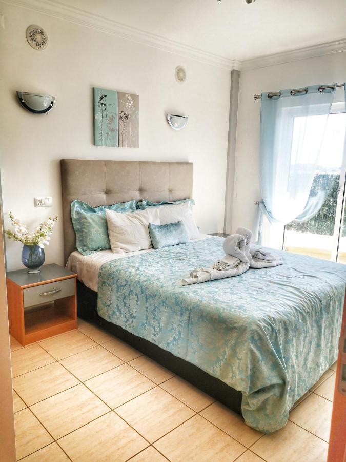 Penthouse With Sea View & Private Terrace Διαμέρισμα Guia  Εξωτερικό φωτογραφία
