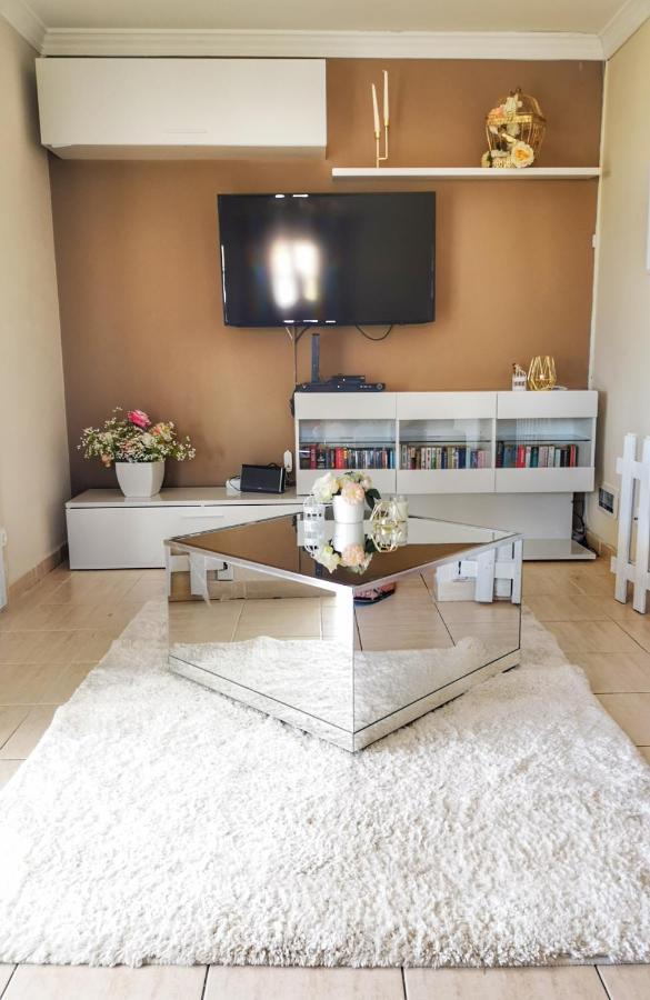 Penthouse With Sea View & Private Terrace Διαμέρισμα Guia  Εξωτερικό φωτογραφία