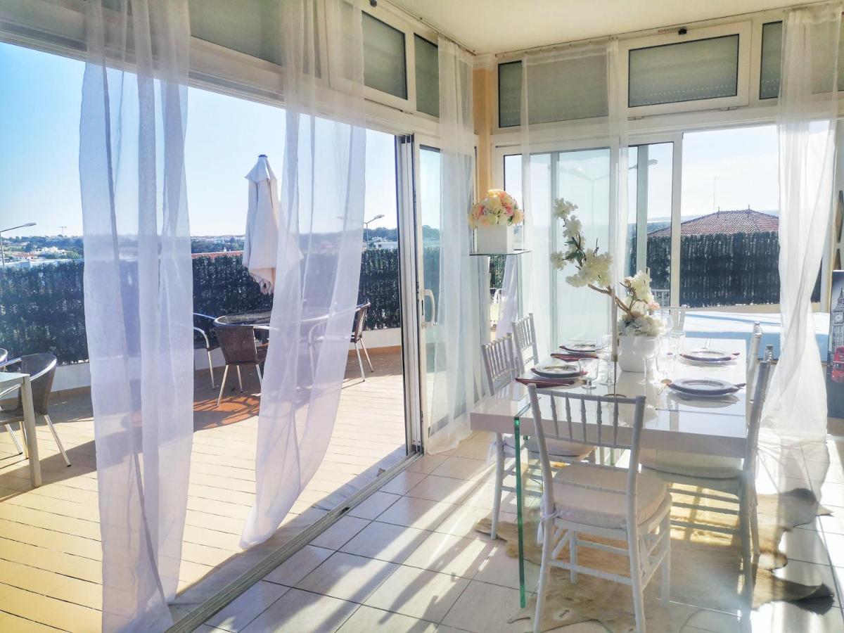 Penthouse With Sea View & Private Terrace Διαμέρισμα Guia  Εξωτερικό φωτογραφία