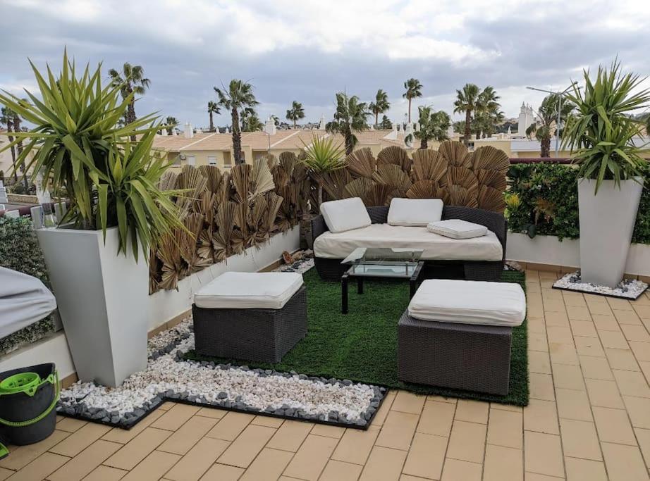 Penthouse With Sea View & Private Terrace Διαμέρισμα Guia  Εξωτερικό φωτογραφία