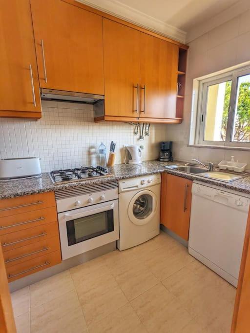 Penthouse With Sea View & Private Terrace Διαμέρισμα Guia  Εξωτερικό φωτογραφία